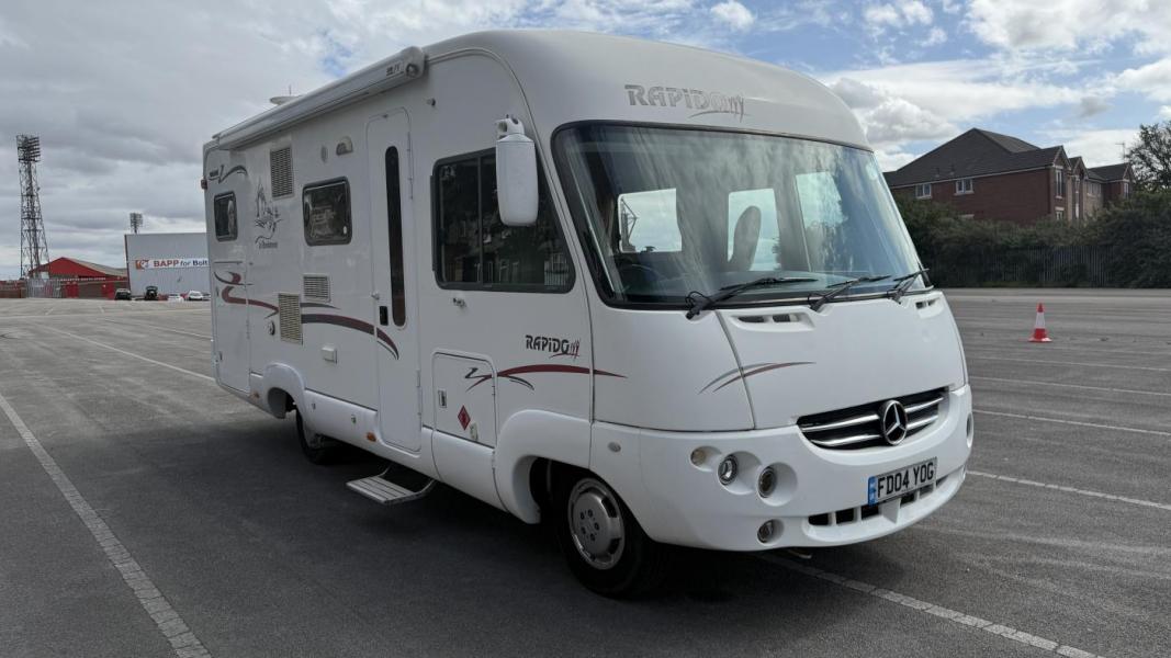 Rapido 962M Mercedes Auto